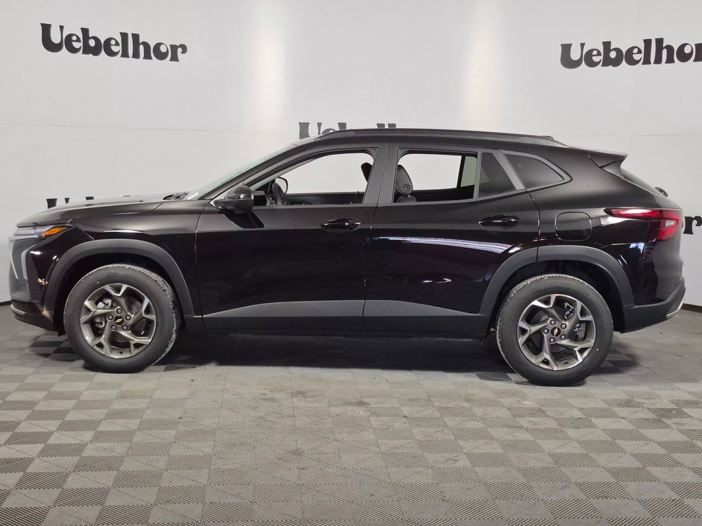 New 2026 Chevrolet Trax LT w/ Driver Confidence Package image 4