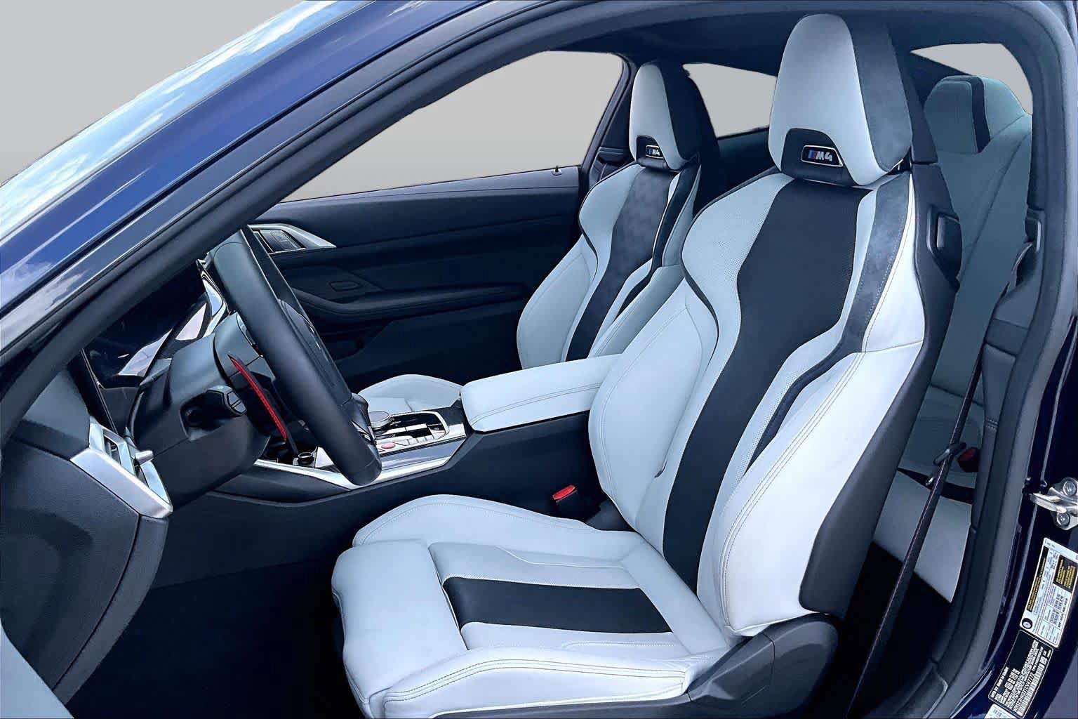 Used 2026 BMW M4 Competition w/ Executive Package RWD image 6