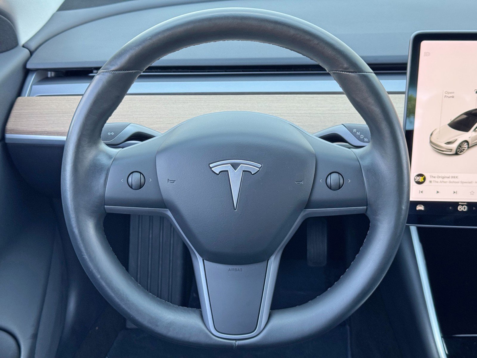 Used 2018 Tesla Model 3 Long Range image 17