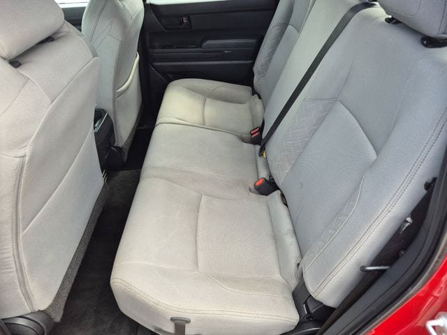 Used 2024 Toyota Tacoma SR5 AWD/4WD image 22