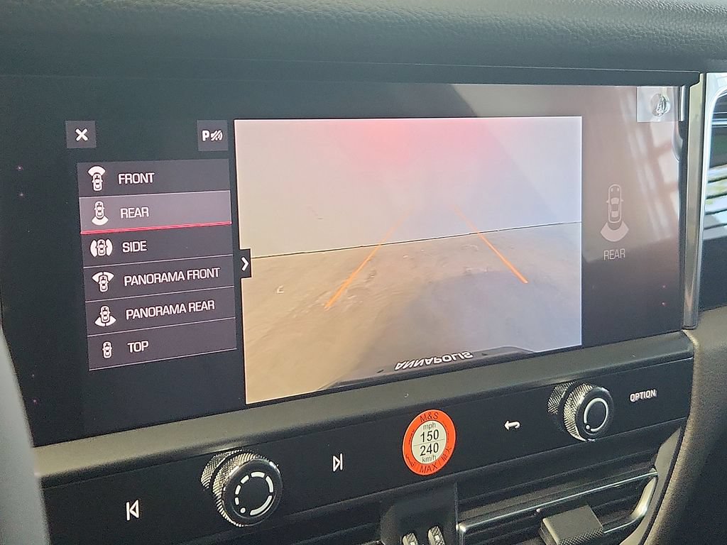 New 2026 Porsche Macan AWD/4WD image 18