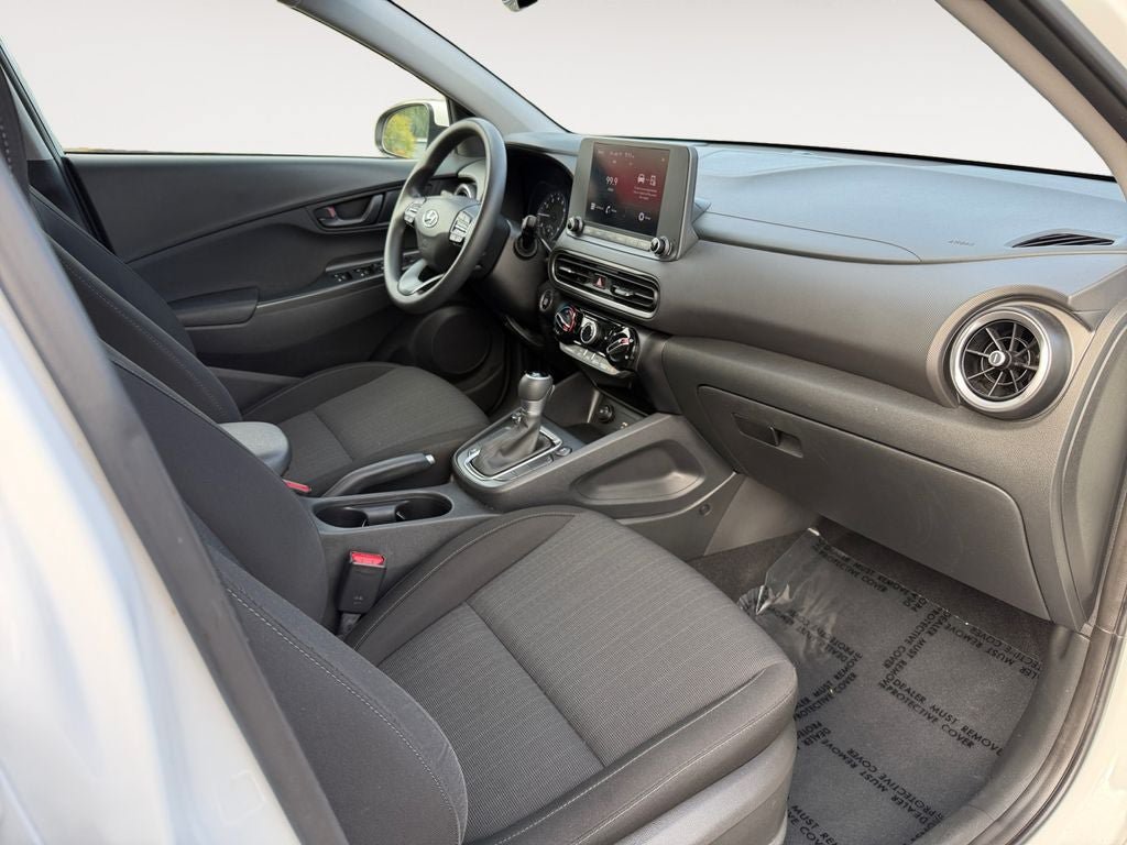 Used 2023 Hyundai Kona SEL AWD/4WD image 26
