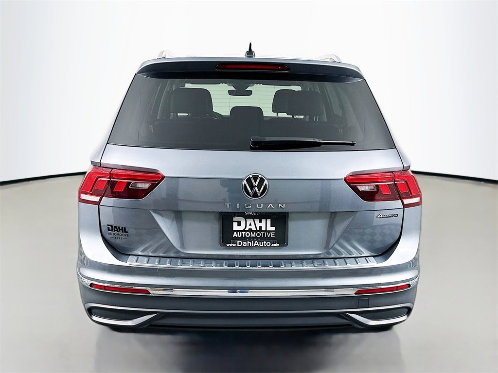 Used 2024 Volkswagen Tiguan Wolfsburg Edition image 11