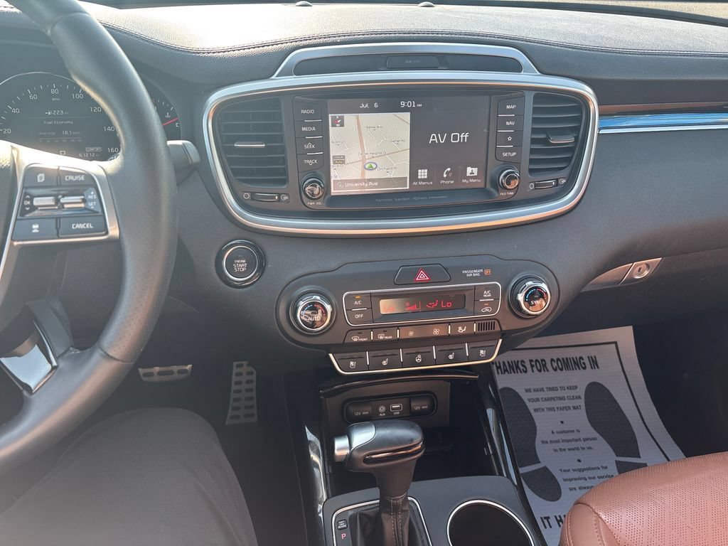 Used 2019 Kia Sorento SX AWD/4WD image 17