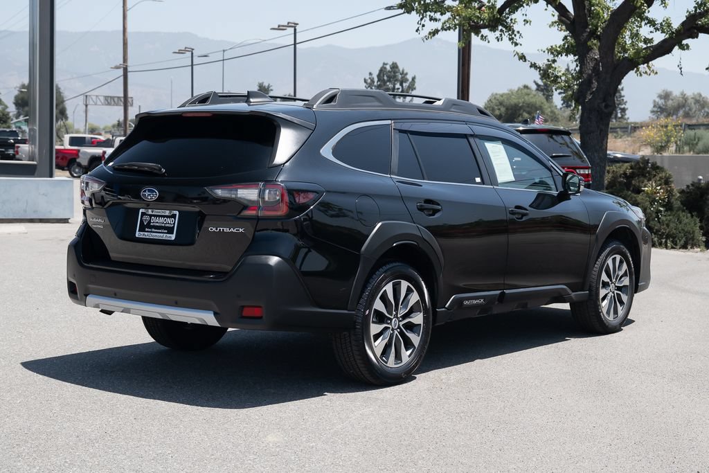 Used 2023 Subaru Outback Limited AWD/4WD image 4