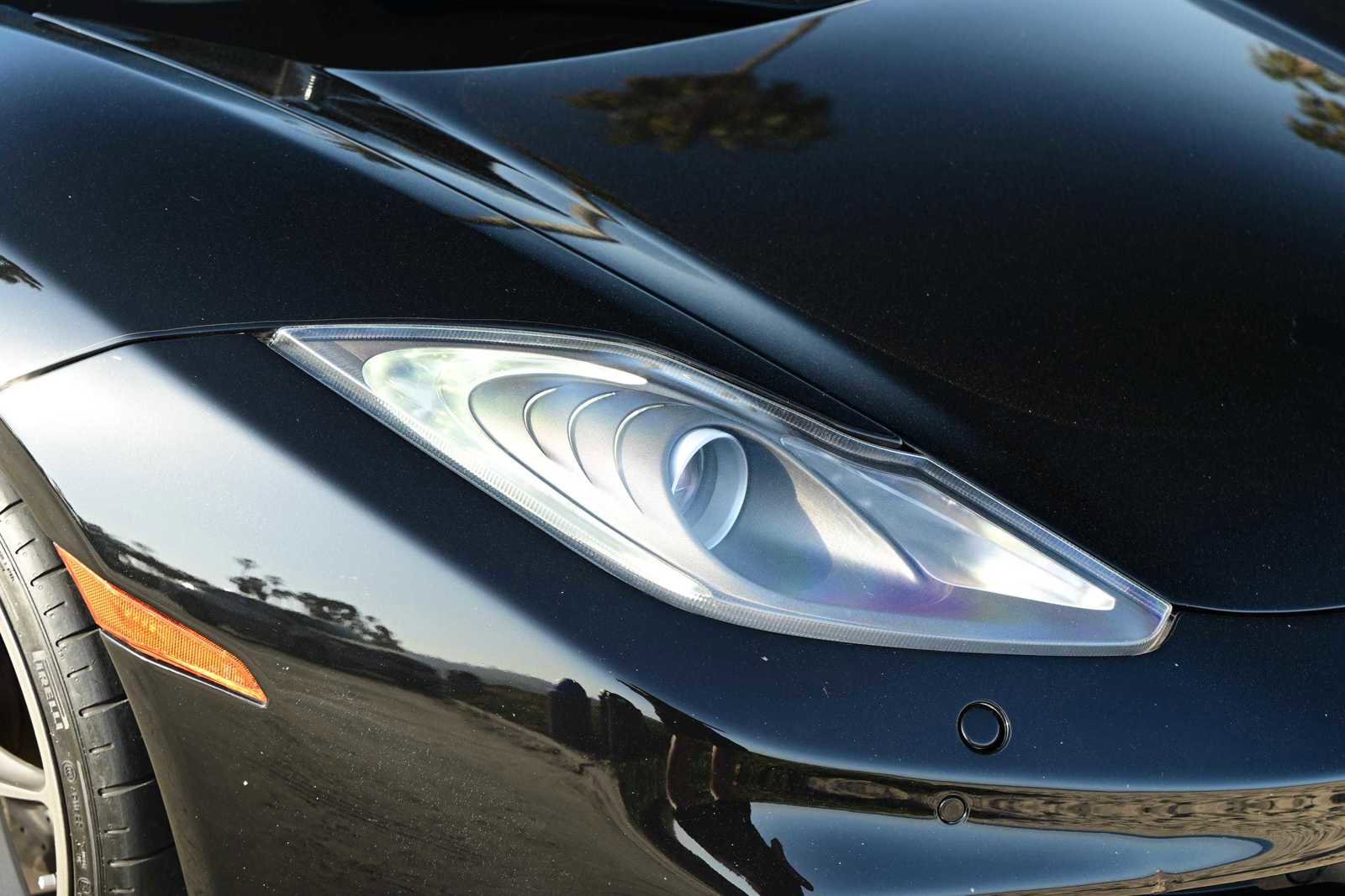 Used 2012 McLaren MP4-12C Coupe image 23