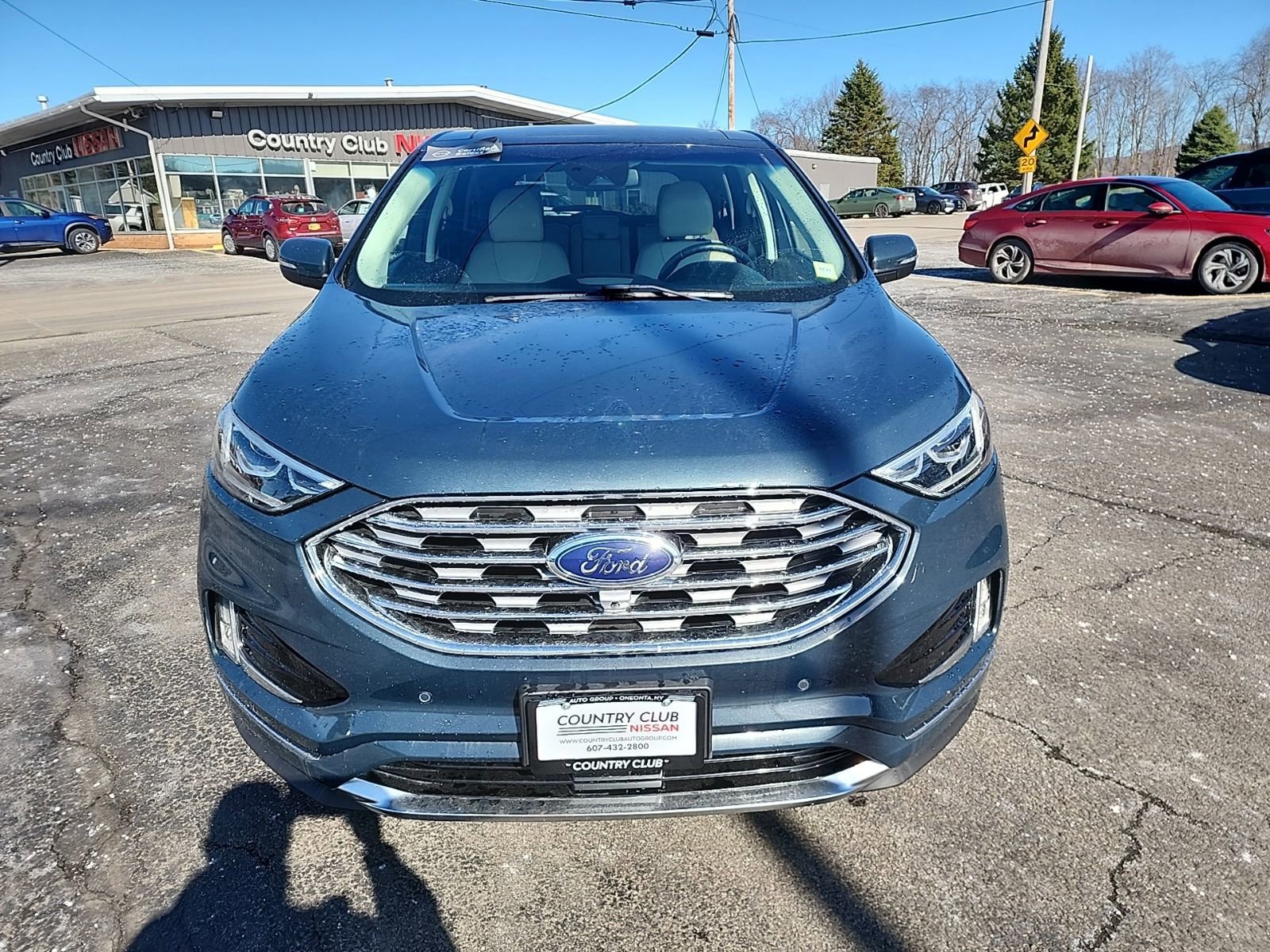 Used 2019 Ford Edge Titanium w/ Equipment Group 301A AWD/4WD image 3