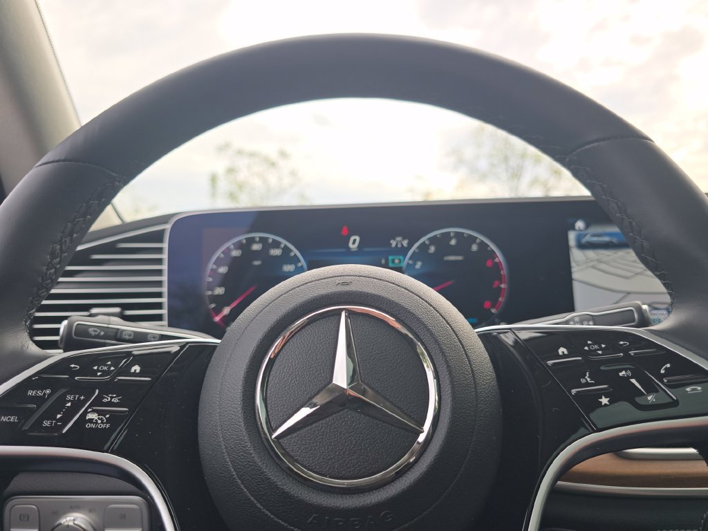 Certified 2026 Mercedes-Benz GLE 450 4MATIC image 31