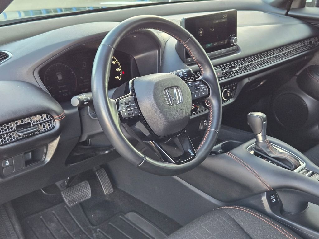 Used 2025 Honda HR-V Sport image 10