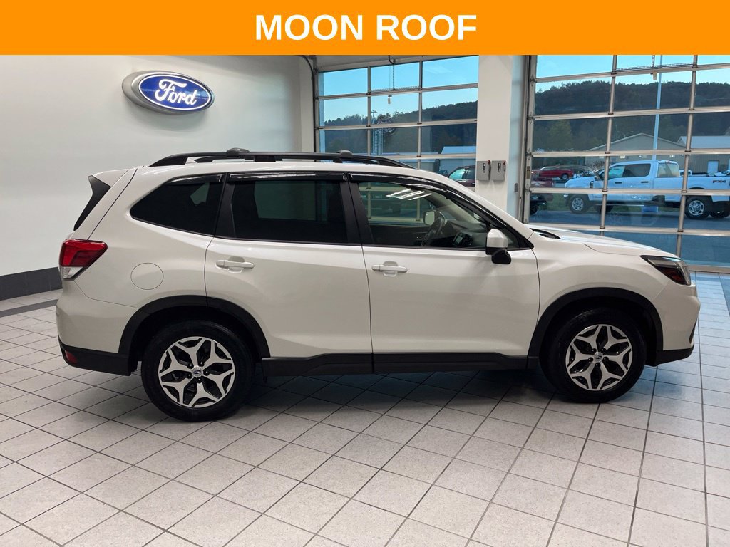 Used 2020 Subaru Forester Premium AWD/4WD image 24