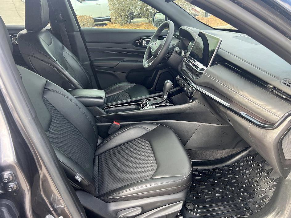 Used 2022 Jeep Compass Altitude image 17