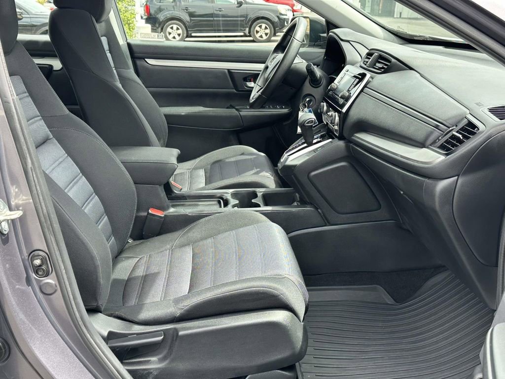 Used 2019 Honda CR-V LX image 6