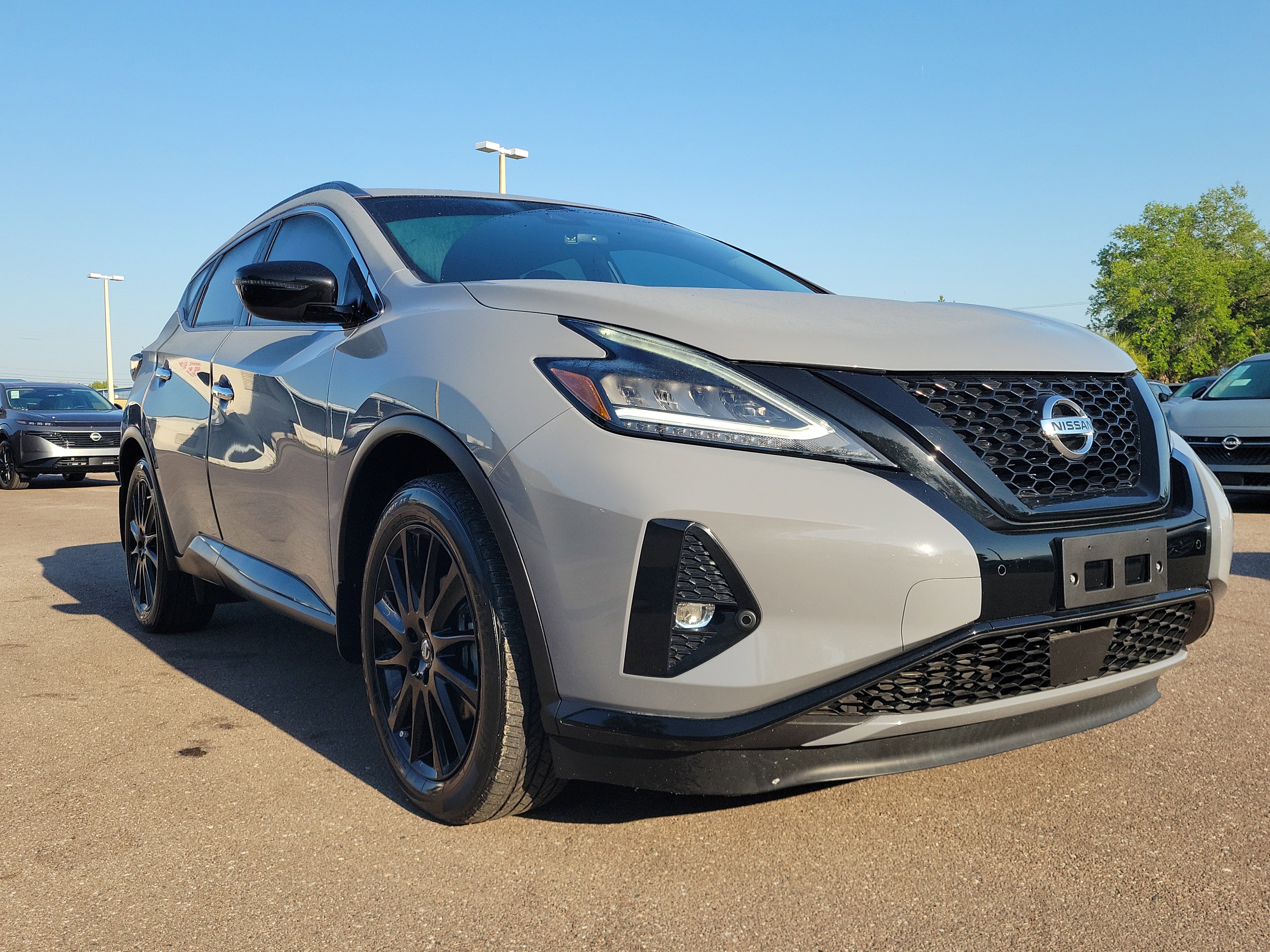 Certified 2022 Nissan Murano SV w/ SV Midnight Edition Package image 2