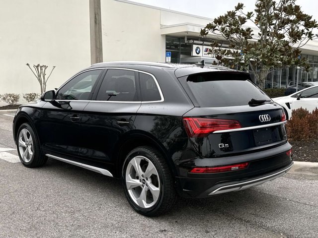 Used 2021 Audi Q5 Premium Plus w/ Premium Plus Package image 5
