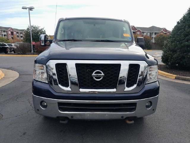Used 2017 Nissan NV 3500 SL RWD image 2