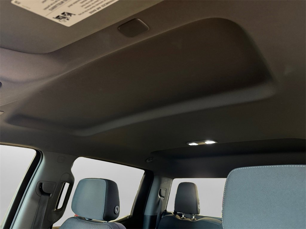 Used 2021 Chevrolet Silverado 1500 LT image 23