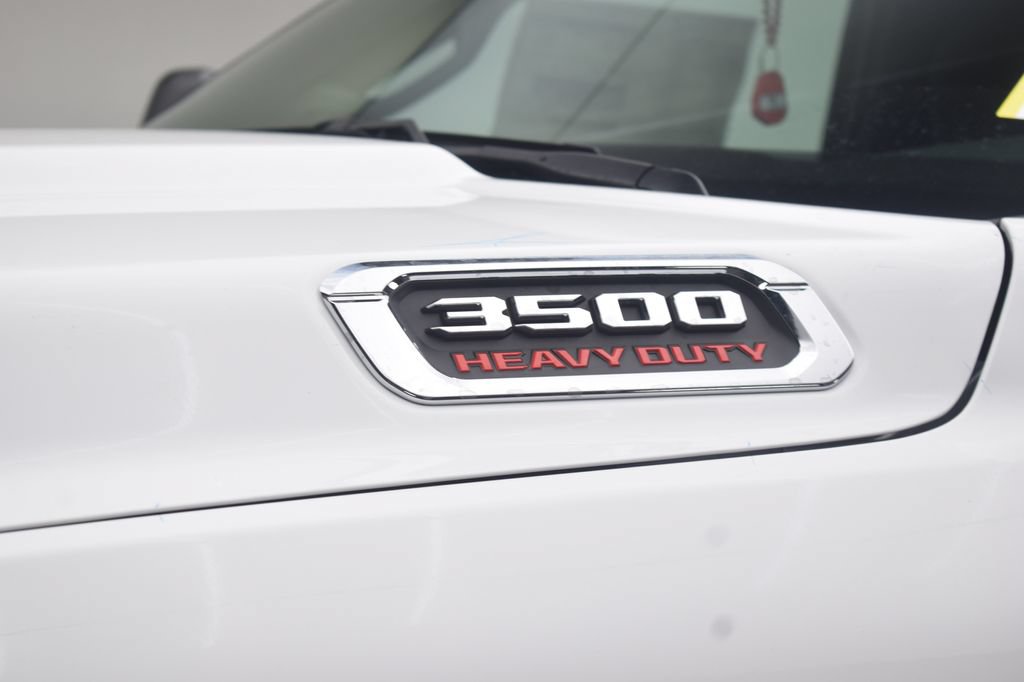 New 2026 RAM 3500 Tradesman w/ Chrome Appearance Group A AWD/4WD image 14
