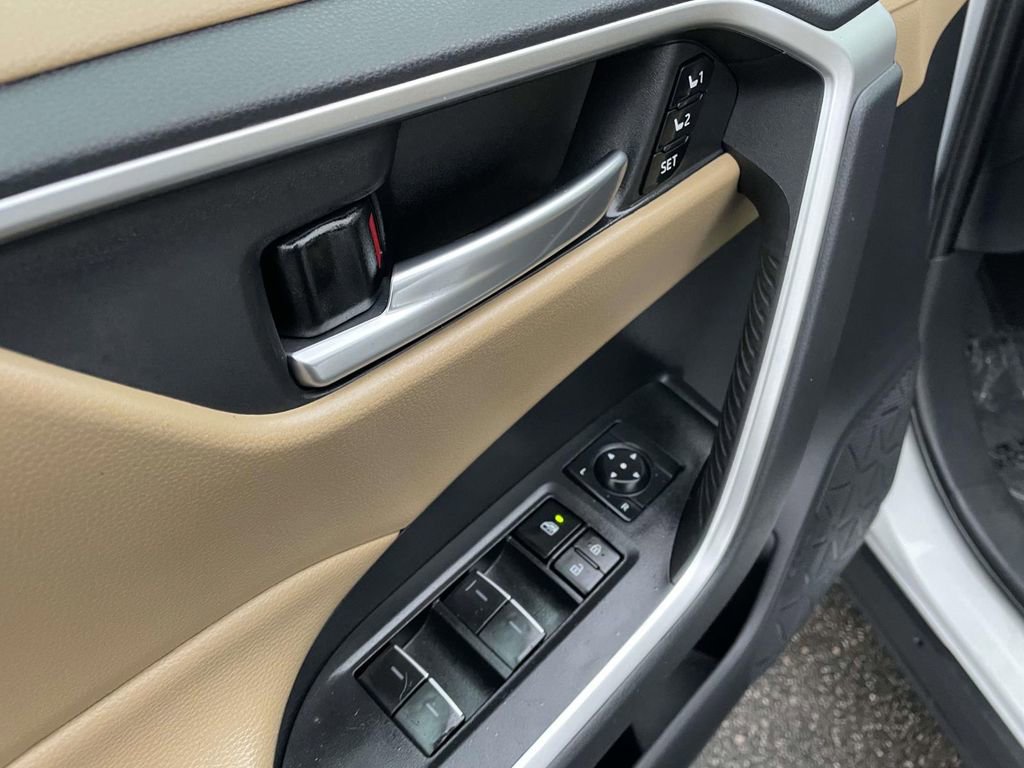 Used 2024 Toyota RAV4 XLE Premium w/ Weather Package image 27