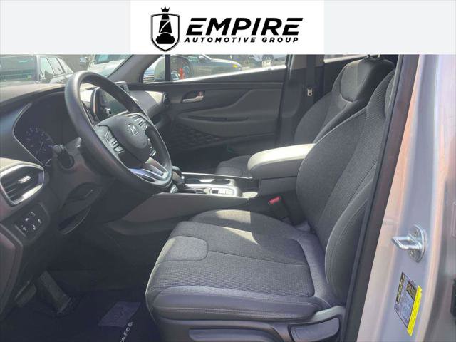 Used 2019 Hyundai Santa Fe SE image 13