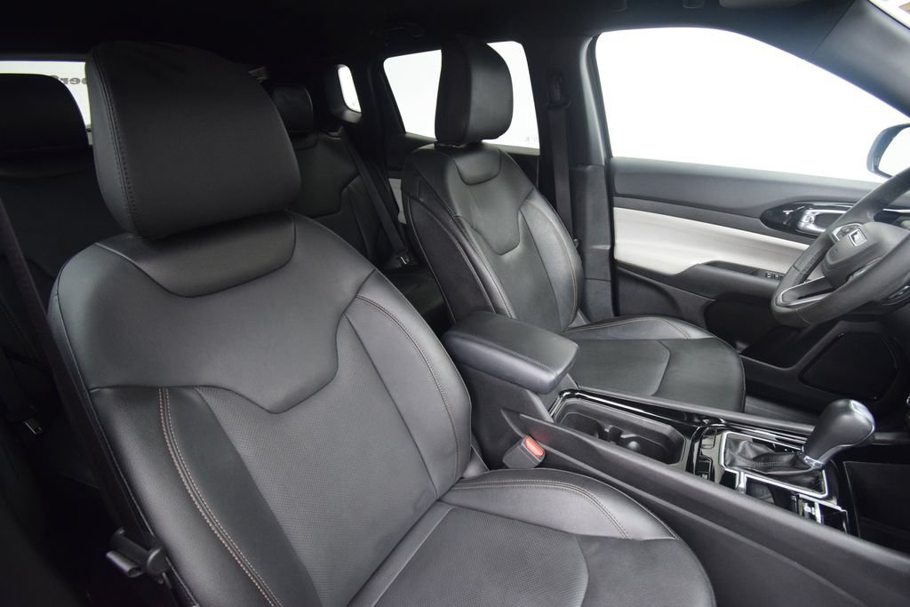 Used 2023 Jeep Compass Limited AWD/4WD image 19