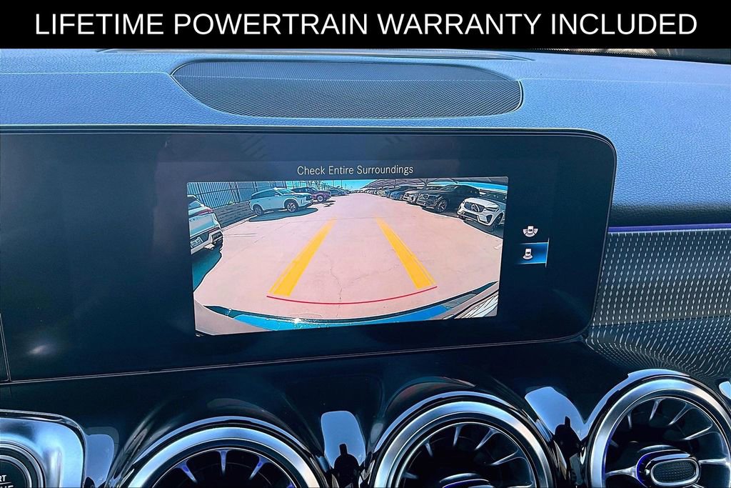 Used 2022 Mercedes-Benz GLB 250 image 21