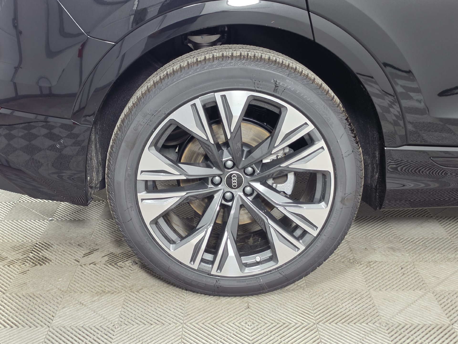 New 2027 Audi Q8 Premium Plus AWD/4WD image 39