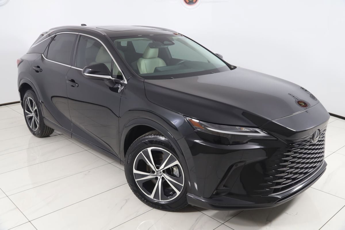 Used 2023 Lexus RX 350 Premium w/ Cold Area Package FWD image 16