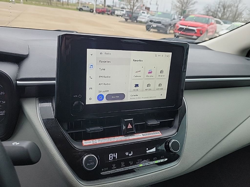 Used 2025 Toyota Corolla LE image 19