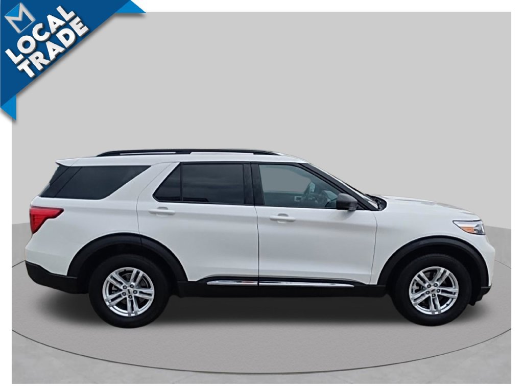 Used 2020 Ford Explorer XLT w/ Equipment Group 202A AWD/4WD image 4
