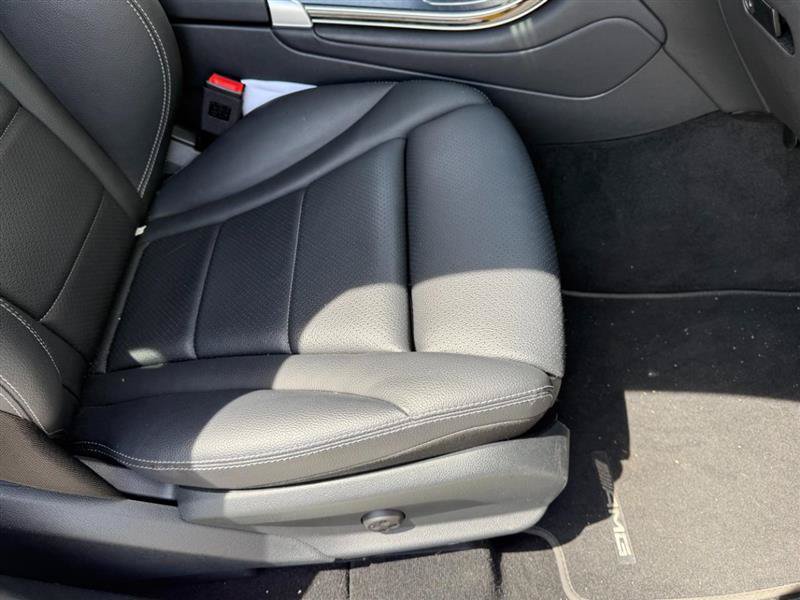 Used 2023 Mercedes-Benz GLC 300 4MATIC Coupe image 18
