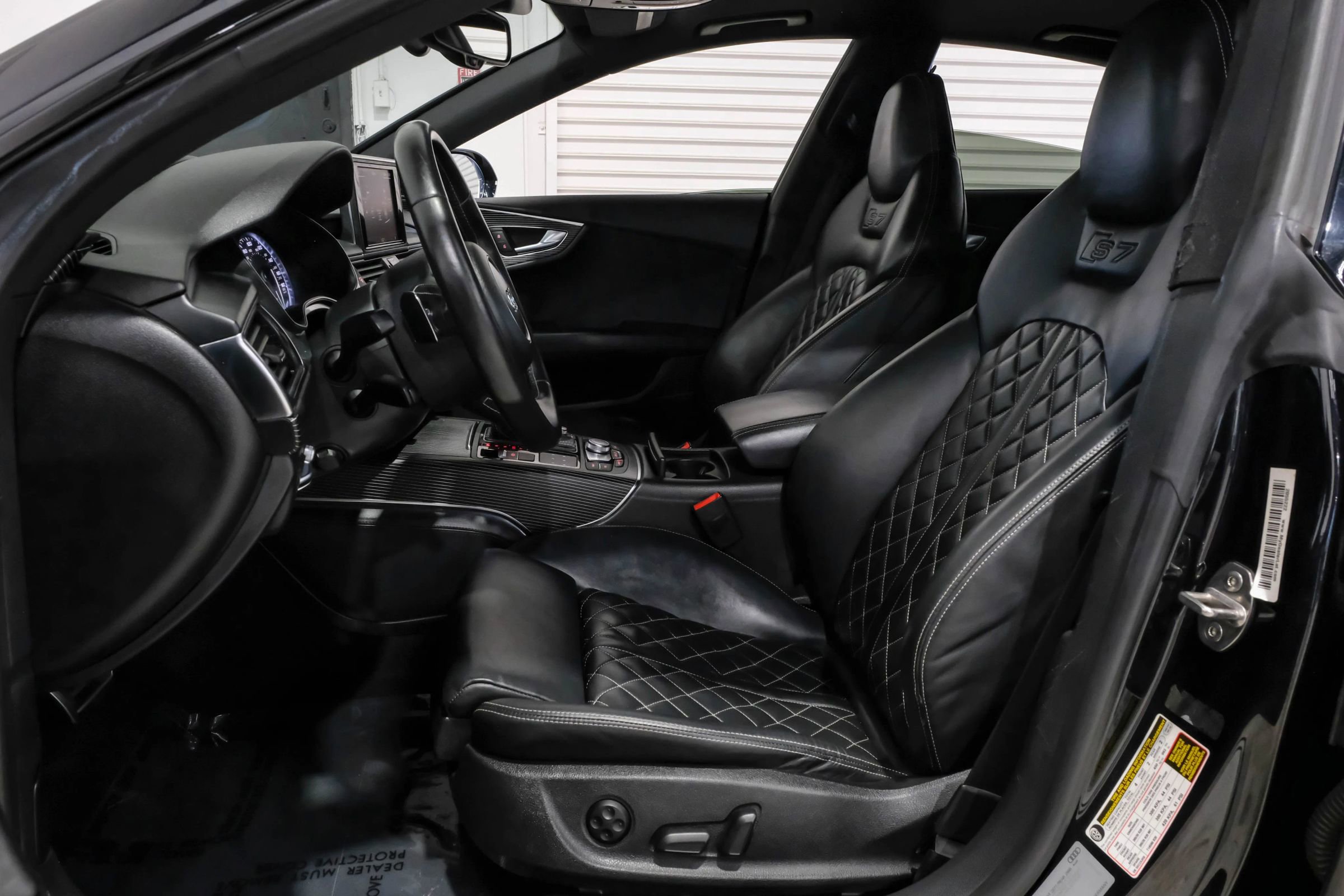 Used 2015 Audi S7 Prestige w/ Black Optic Package image 17