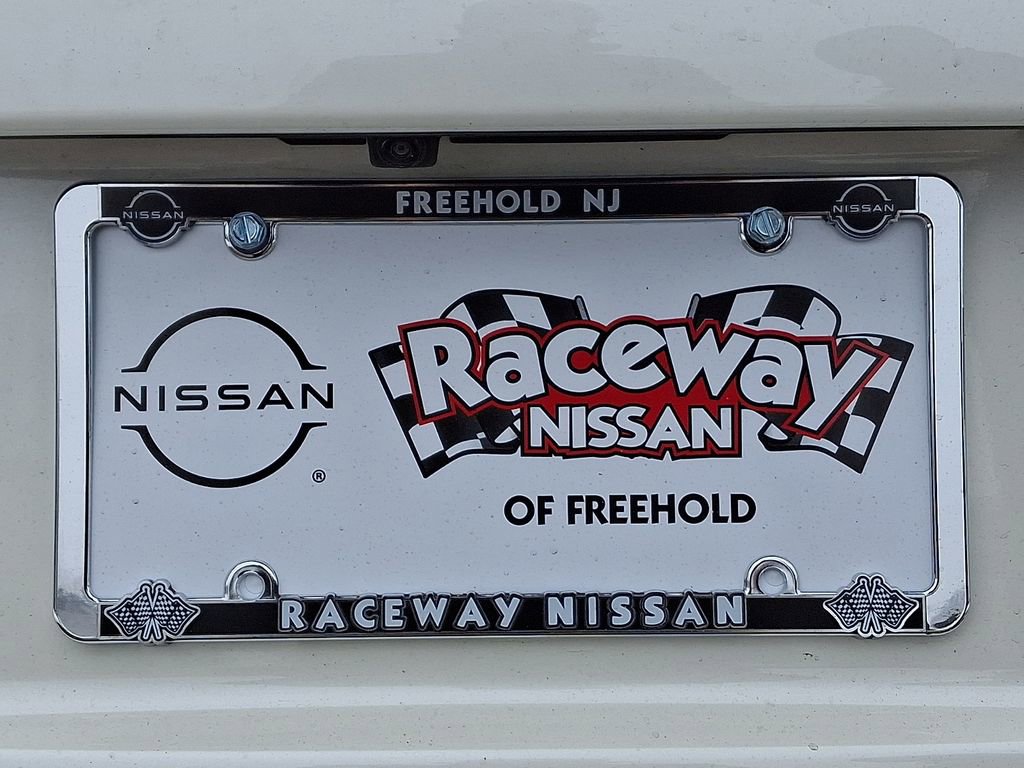 Certified 2024 Nissan Murano SV image 33