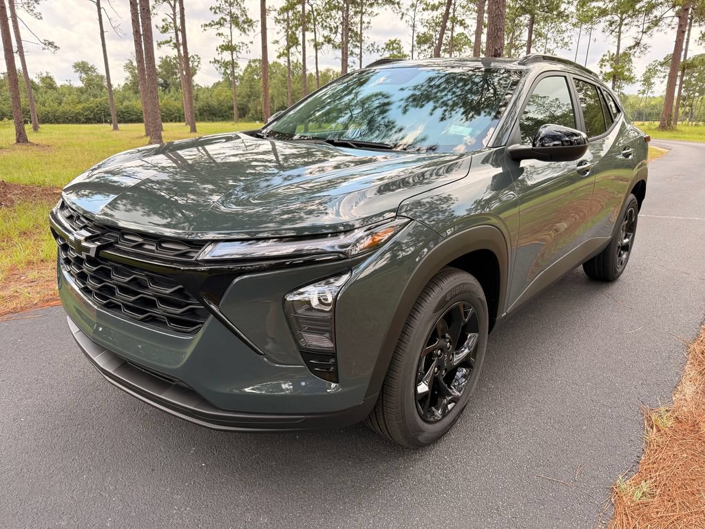New 2026 Chevrolet Trax LT w/ Driver Confidence Package