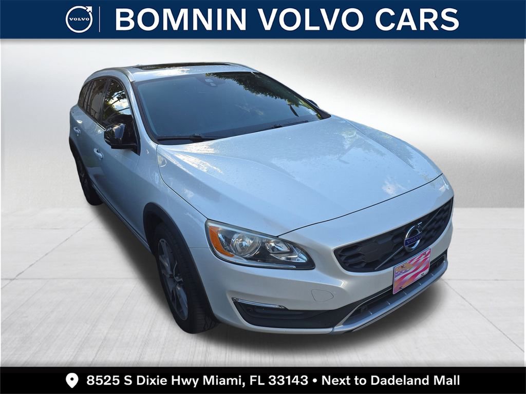 Used 2017 Volvo V60 T5 Cross Country w/ Convenience Package