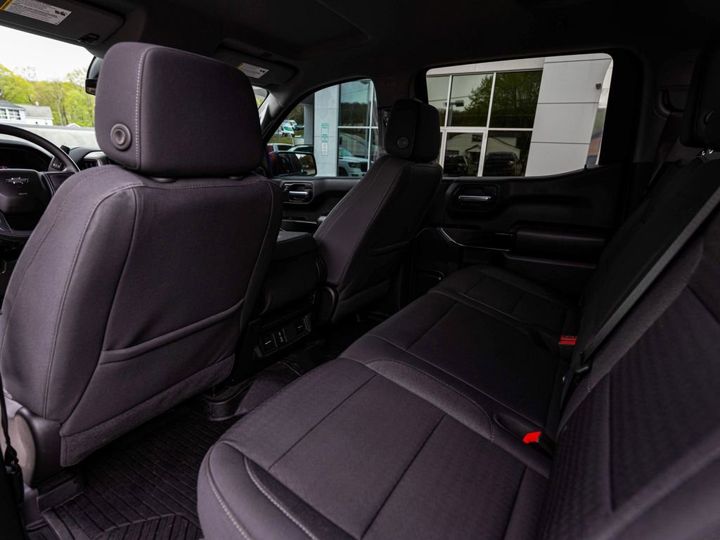 Used 2025 Chevrolet Silverado 1500 Custom Trail Boss w/ Midnight Edition AWD/4WD image 26