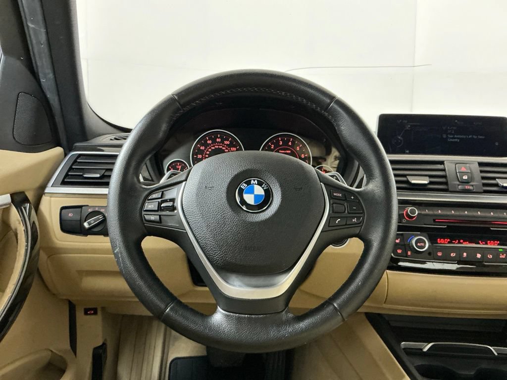 Used 2016 BMW 328i Sedan RWD image 16