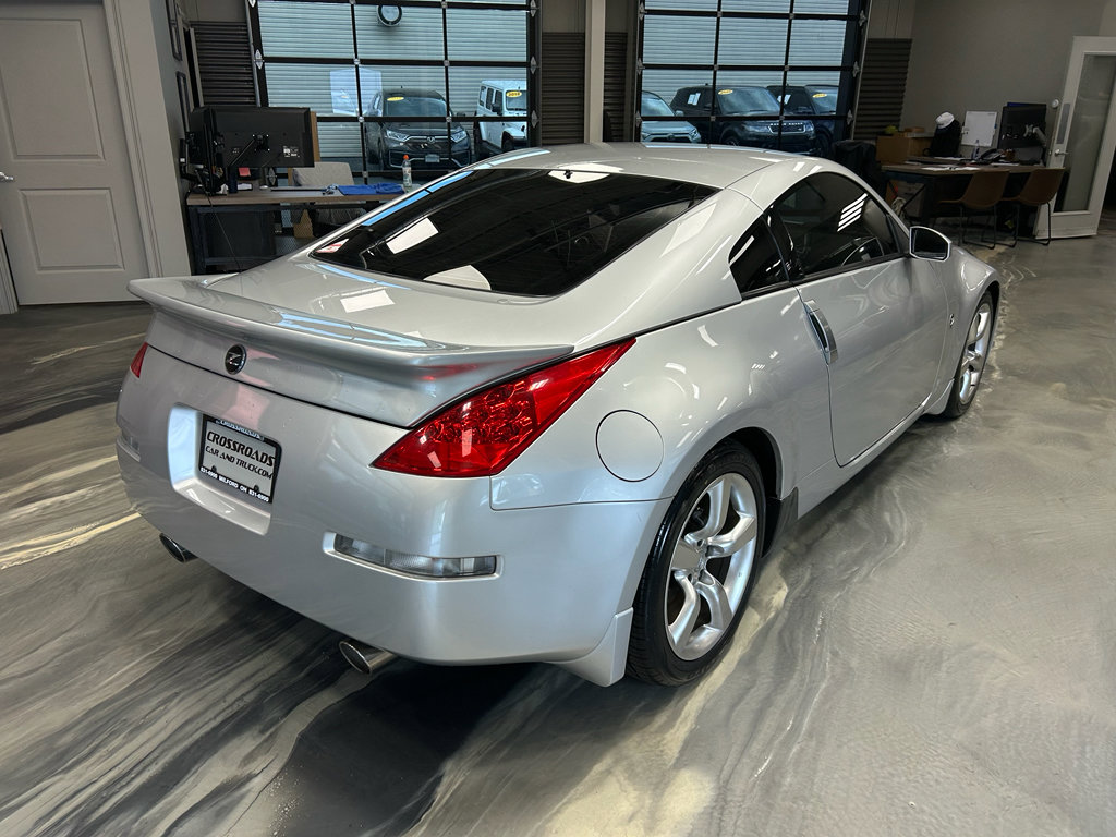 Used 2006 Nissan 350Z Coupe w/ (N93) Cargo Convenience Pkg RWD image 19