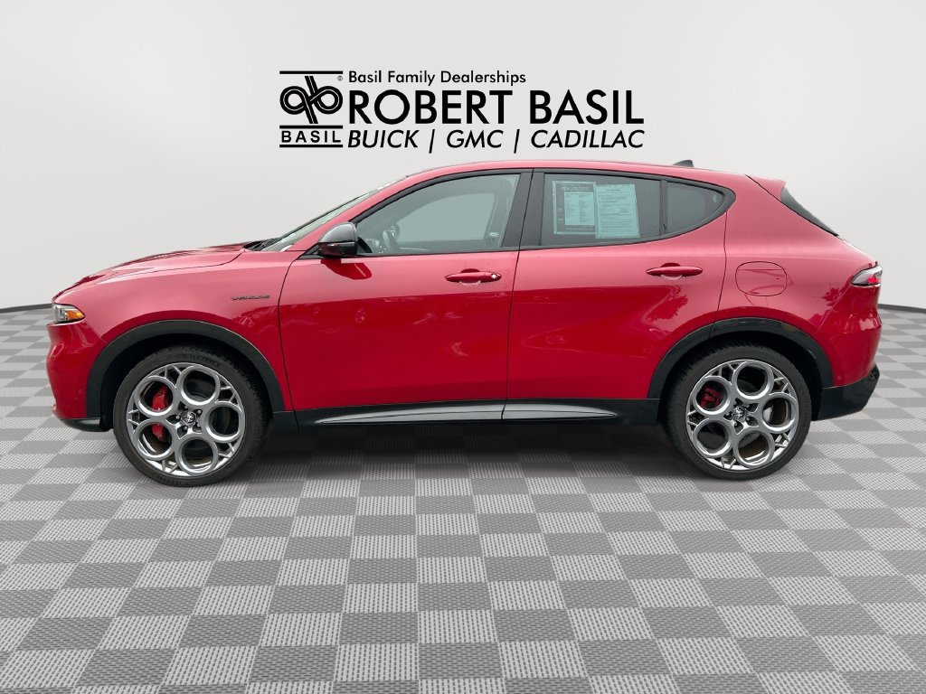 Used 2024 Alfa Romeo Tonale Ti AWD/4WD image 5