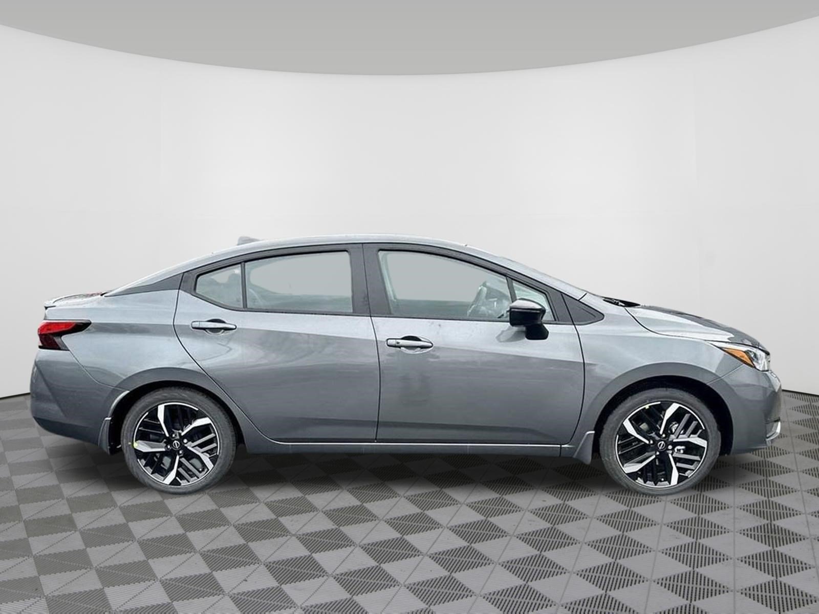 Certified 2025 Nissan Versa SR w/ Trunk Package FWD image 2