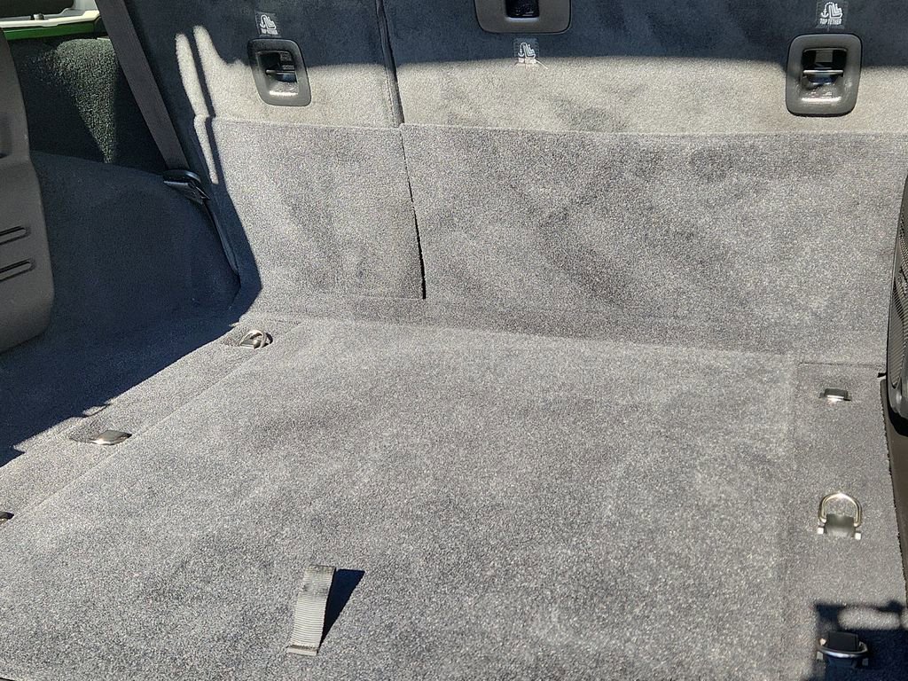 Used 2019 Jeep Wrangler Unlimited Rubicon w/ Uconnect 4C Nav & Sound Group image 29