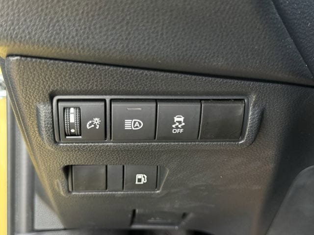 Used 2024 Toyota Corolla Cross AWD Hybrid image 25