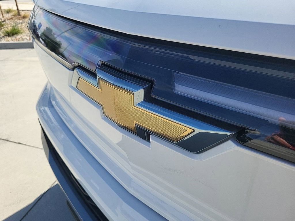 New 2026 Chevrolet Silverado EV LT AWD/4WD image 35