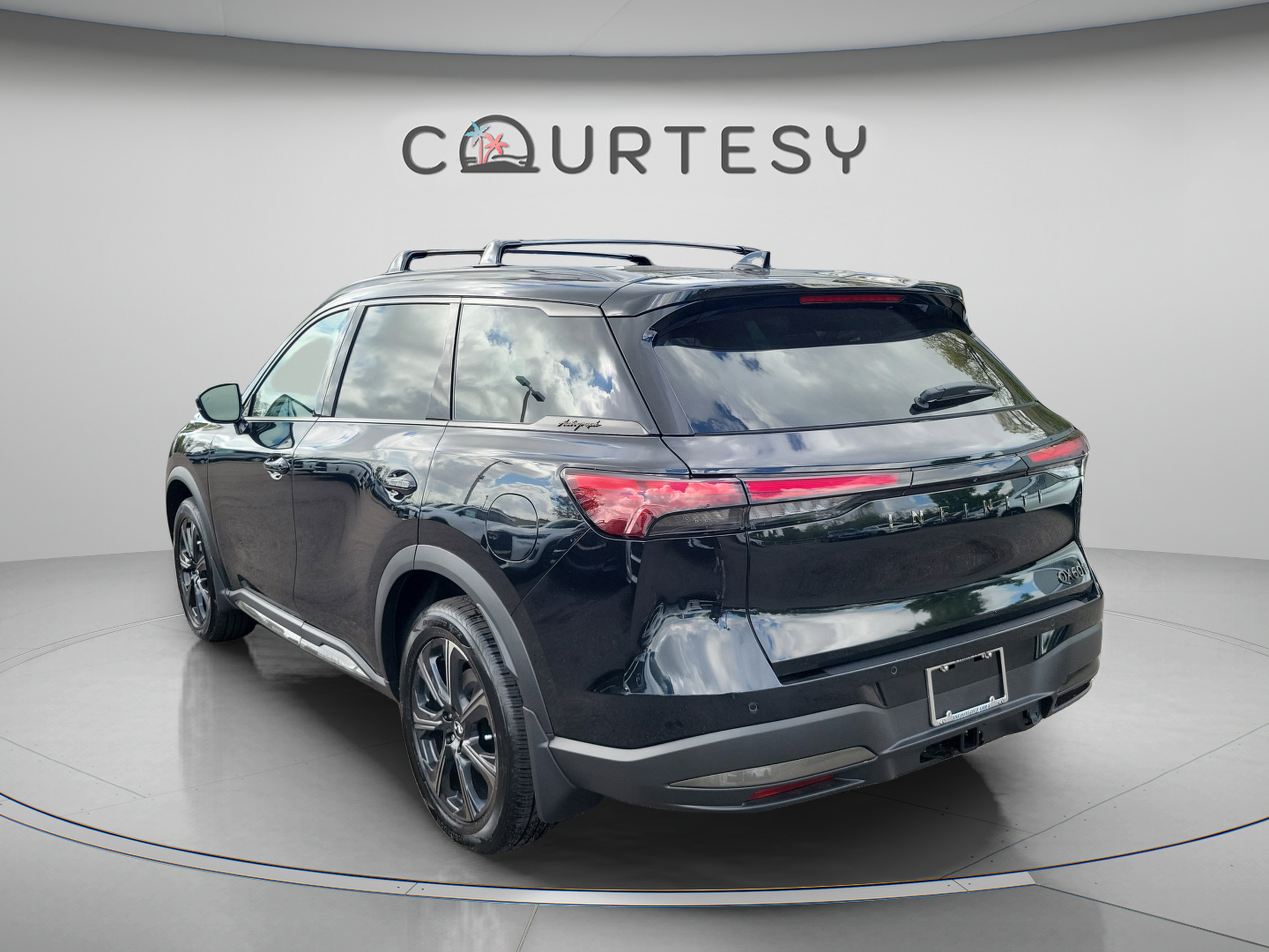 New 2026 INFINITI QX60 Autograph w/ Dark Cargo Package AWD/4WD image 2