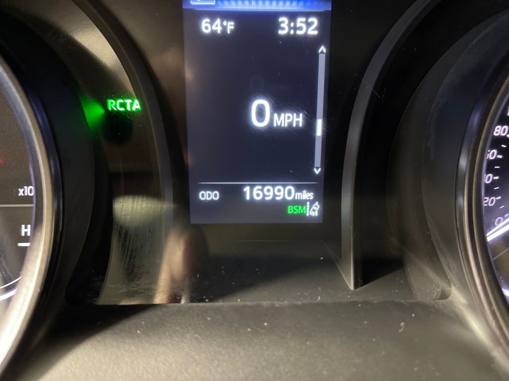 Certified 2024 Toyota Camry SE w/ Blackout Package (TMS) image 19