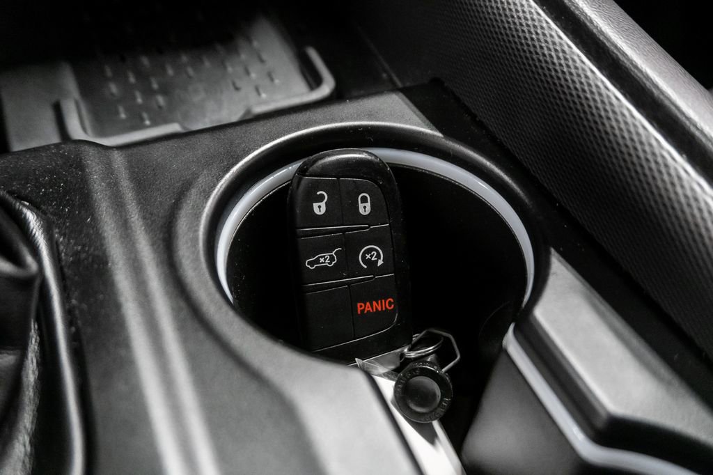 Certified 2025 Dodge Durango GT AWD/4WD image 19