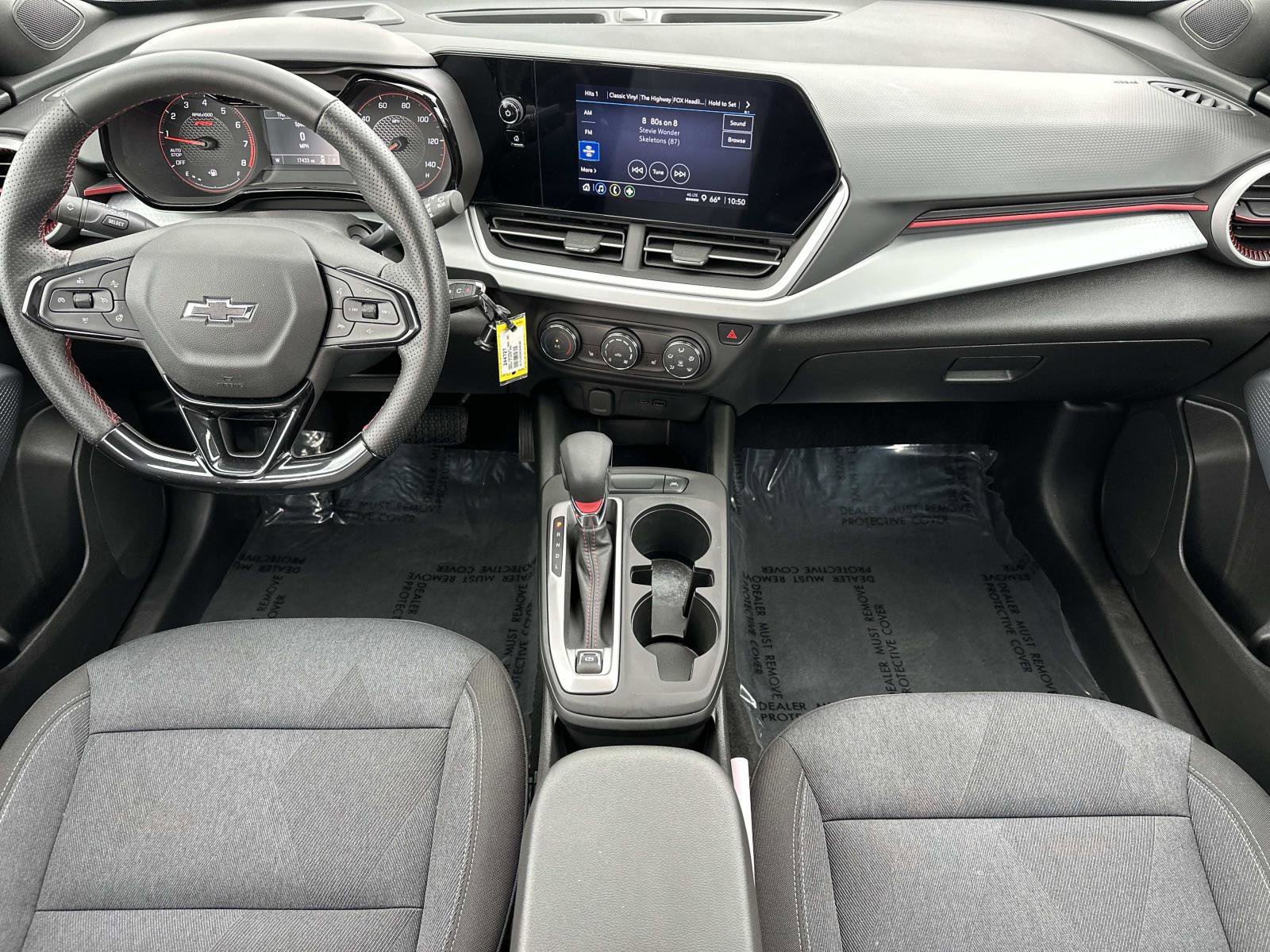 Certified 2024 Chevrolet Trax RS w/ Driver Confidence Package FWD image 12