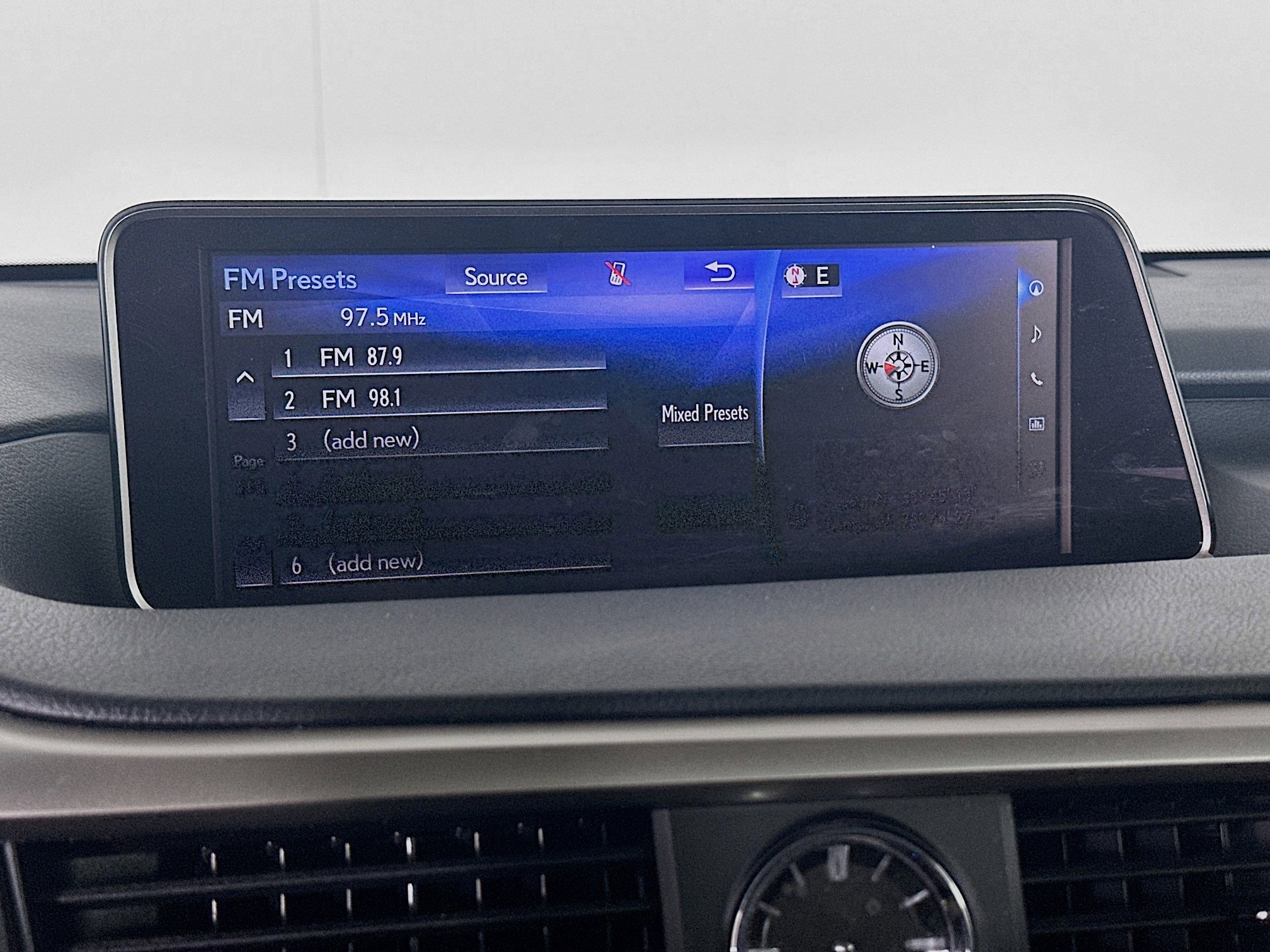 Used 2017 Lexus RX 350 AWD w/ Premium Package image 21