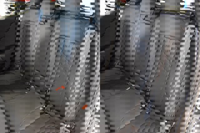 New 2025 BMW X3 xDrive30i w/ Convenience Package image 7