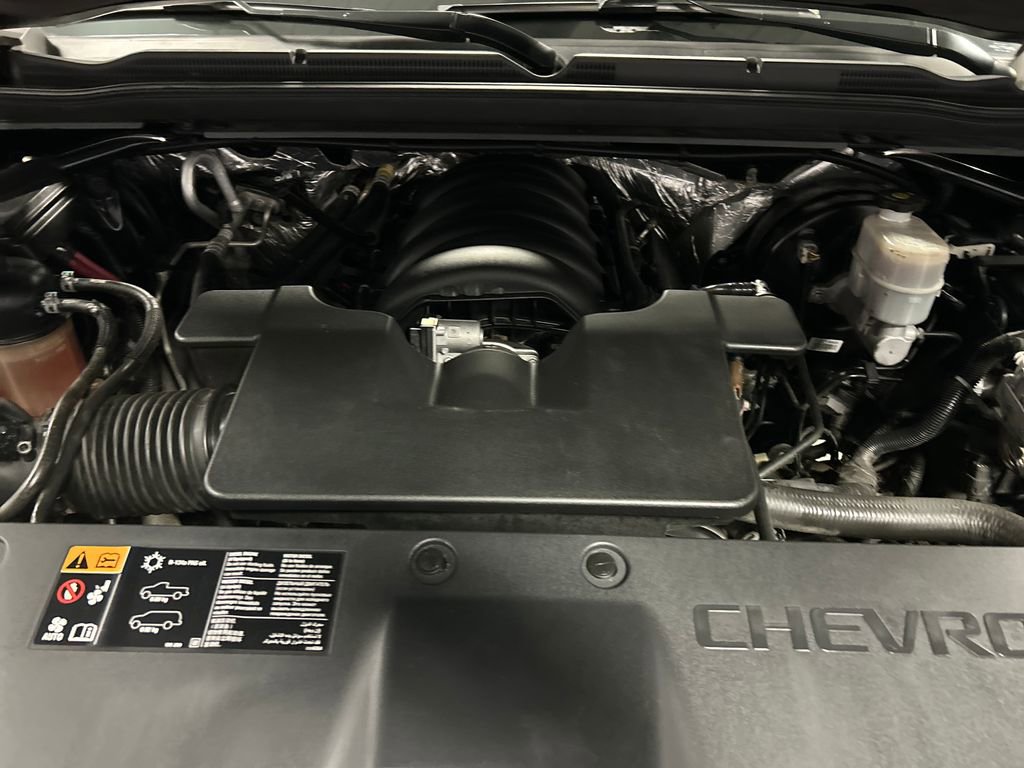 Used 2015 Chevrolet Tahoe LTZ AWD/4WD image 28