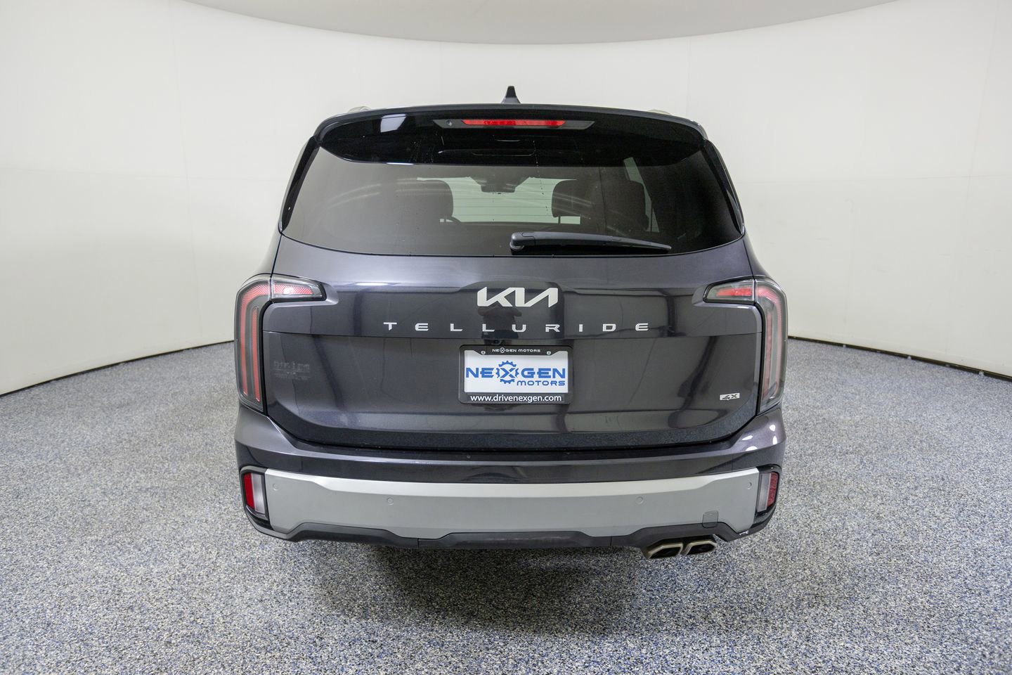 Used 2025 Kia Telluride SX Prestige AWD/4WD image 6